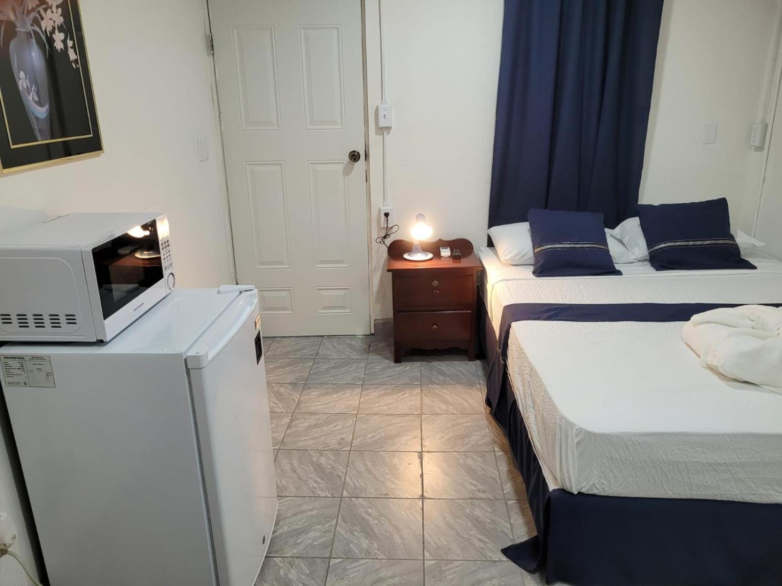 Saint Charles Inn, Belize Central America 蓬塔戈尔达 外观 照片